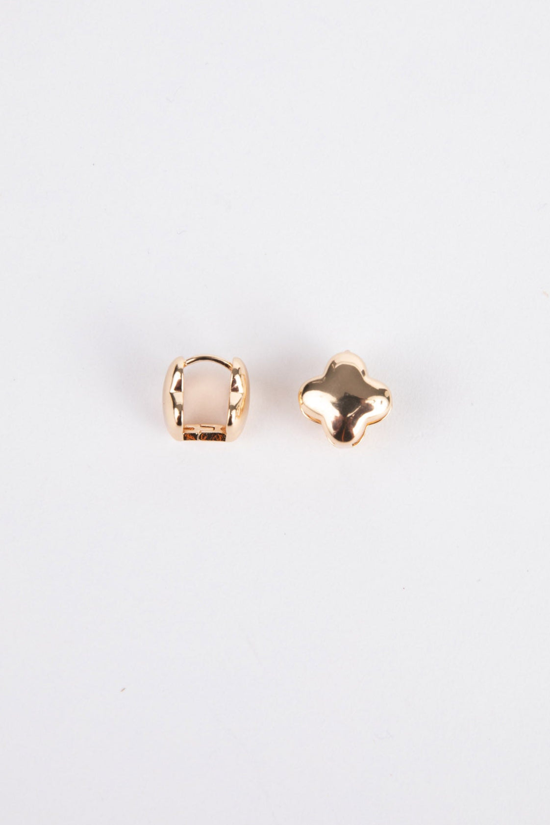 Lulu Huggie Earrings - Gold - Brave+True