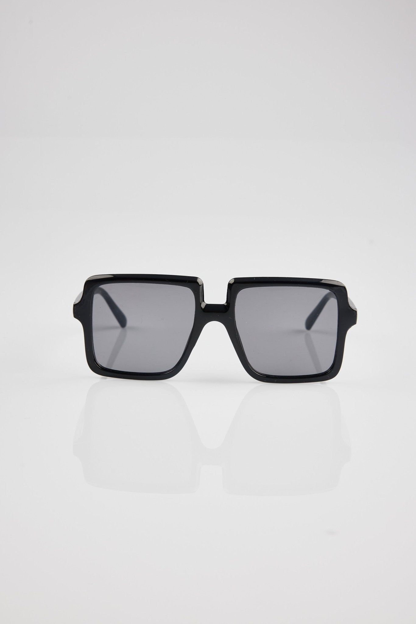 Amalfi Sunglasses - Black - Brave+True