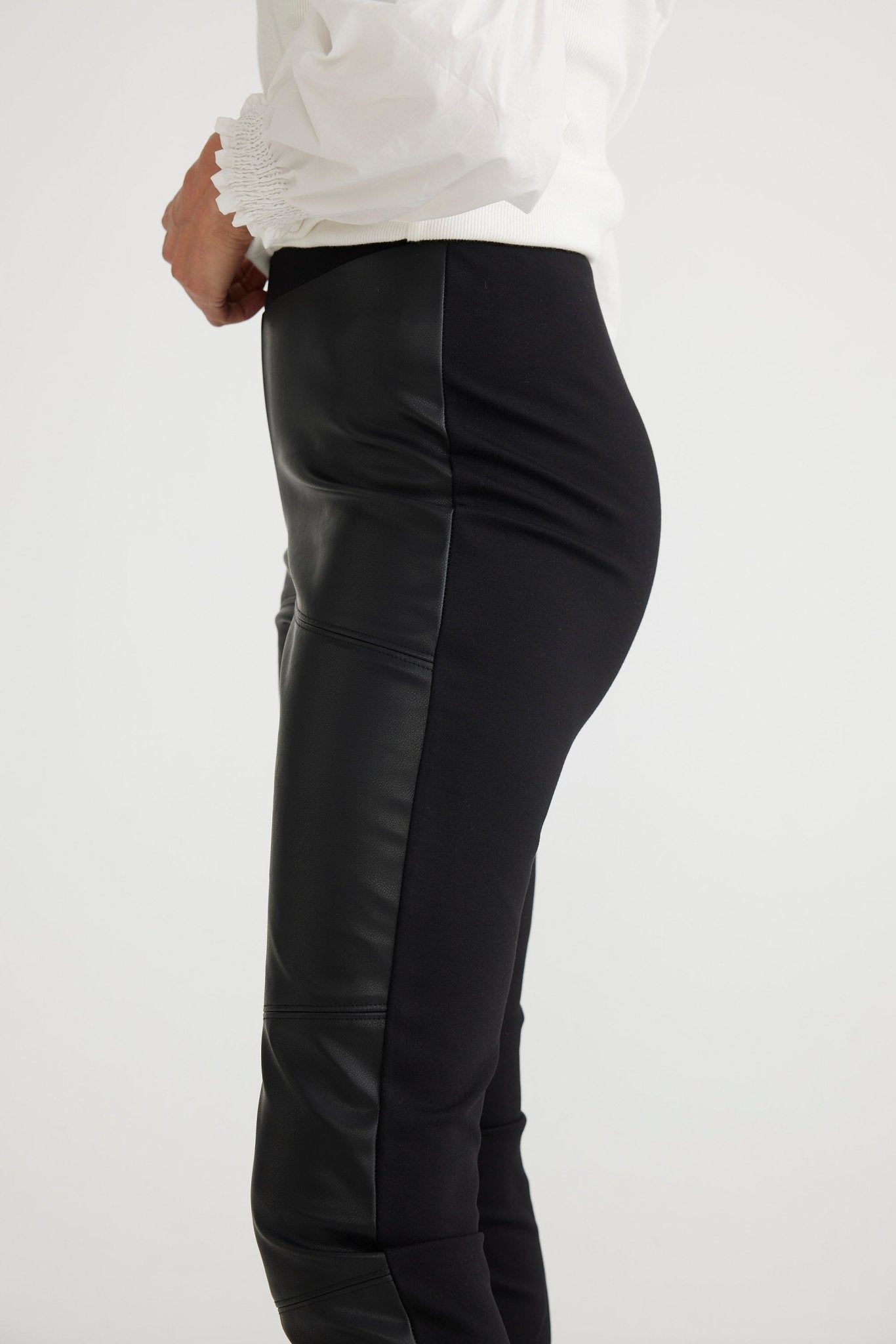 Concrete Jungle Pants - Black - Brave+True