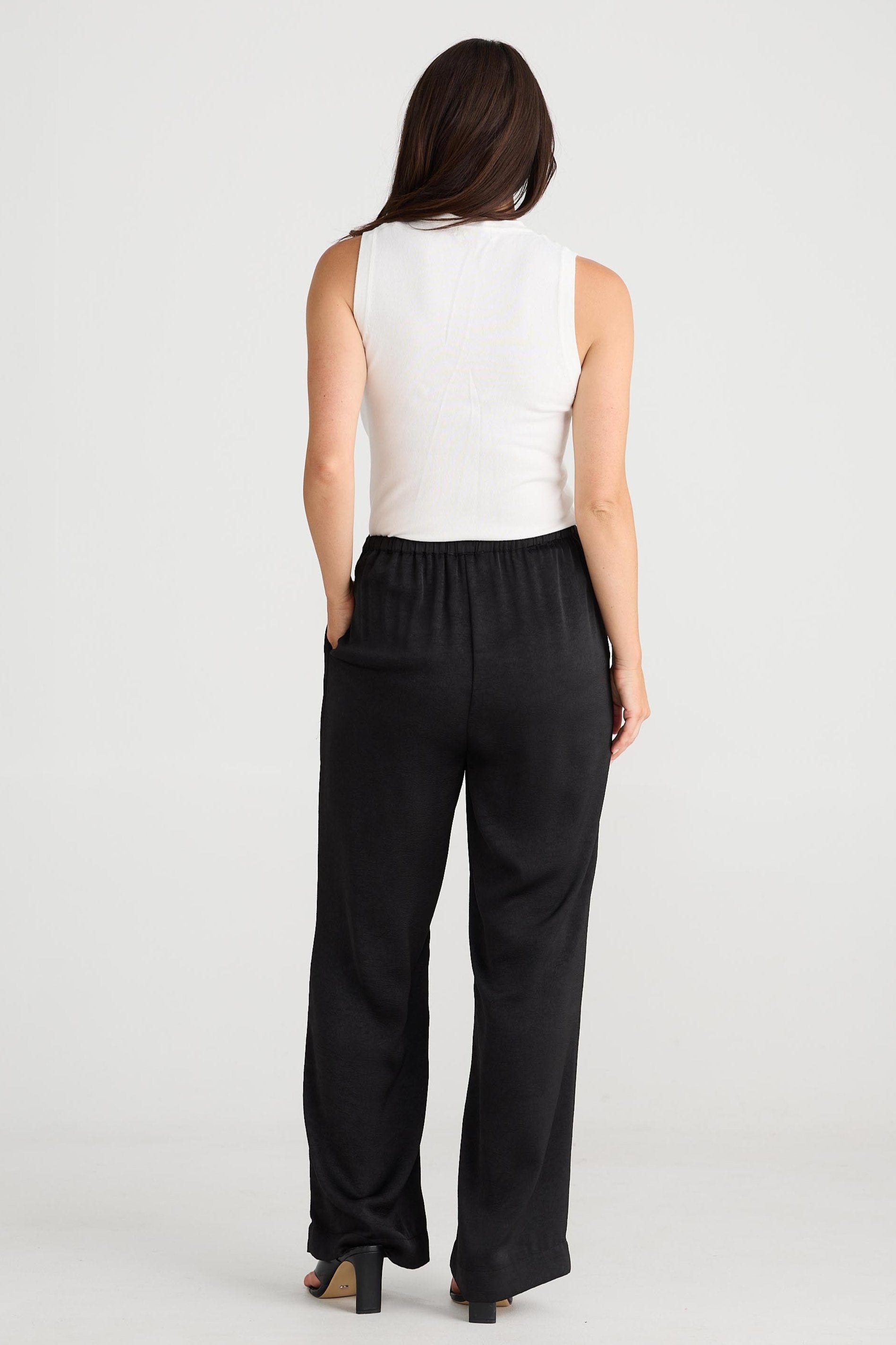Second Valley Pant - Black