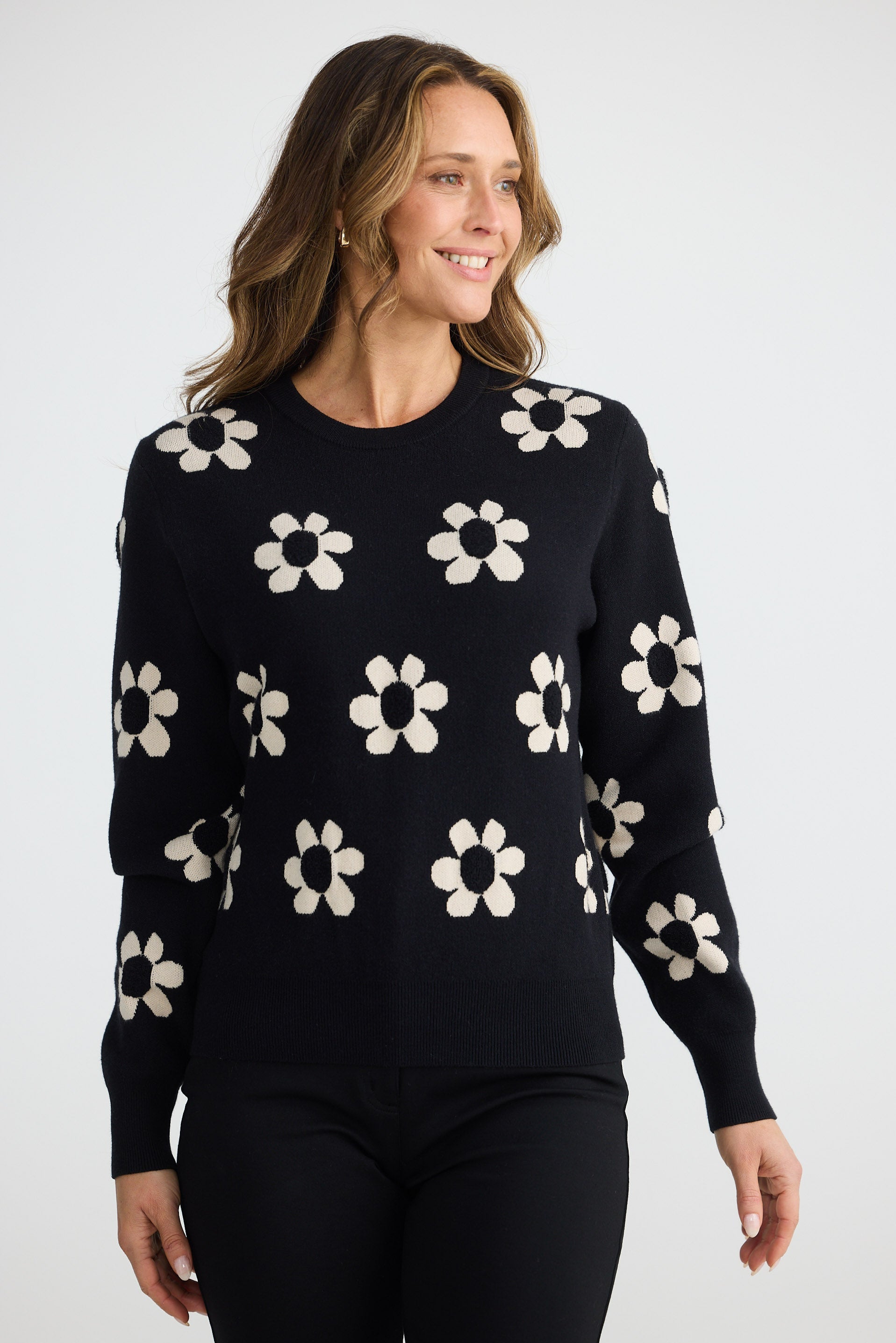 Flower Knit - Black W Natural
