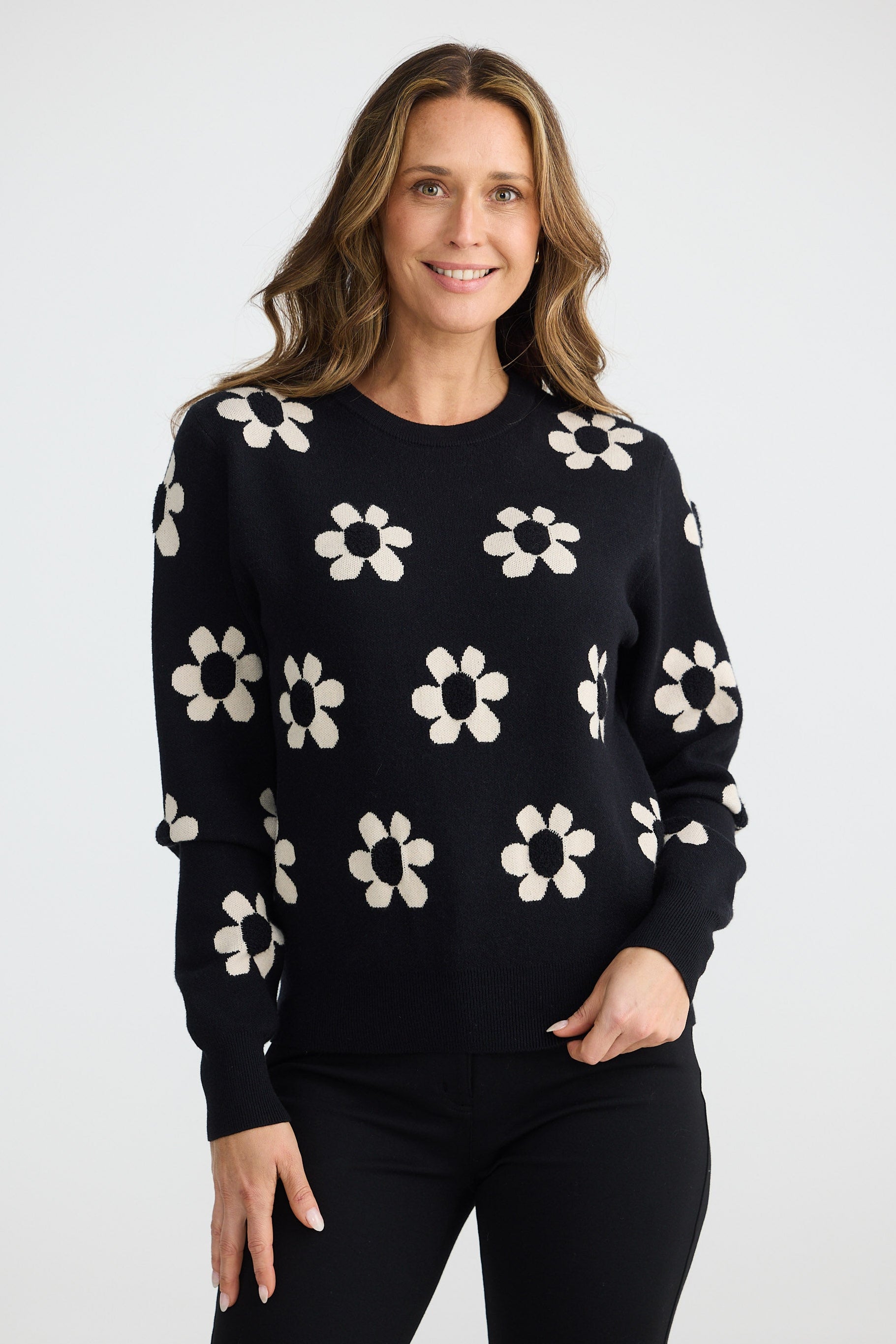 Flower Knit - Black W Natural