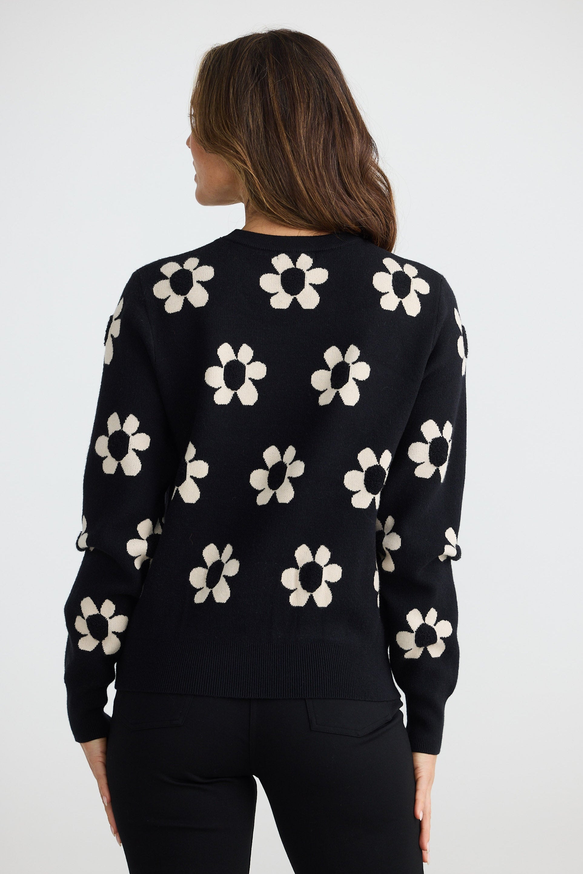 Flower Knit - Black W Natural