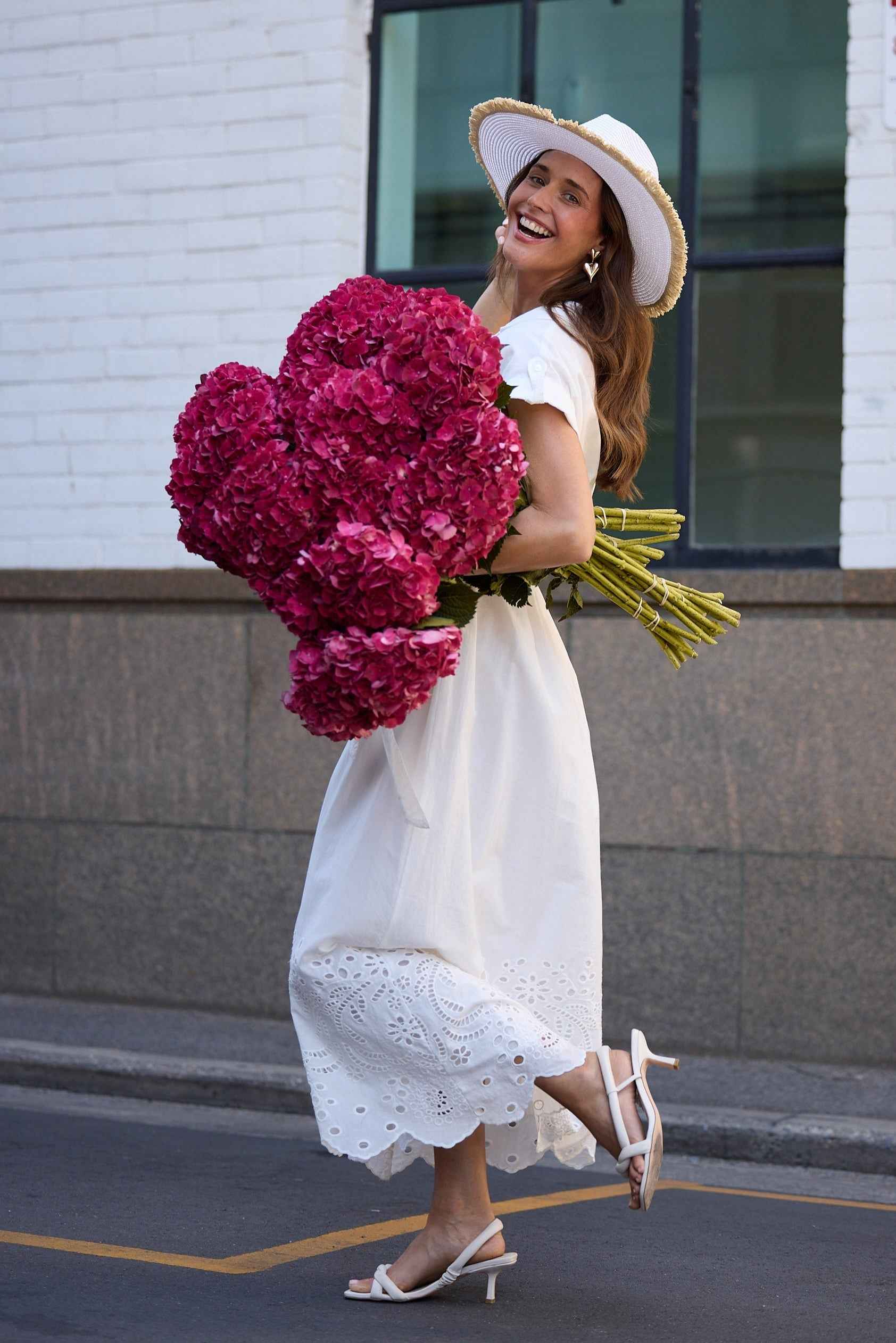 Naxos Sun Hat - White