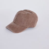 Kenny Cap - Brown cap in brown with structured silhouette, front view on white background