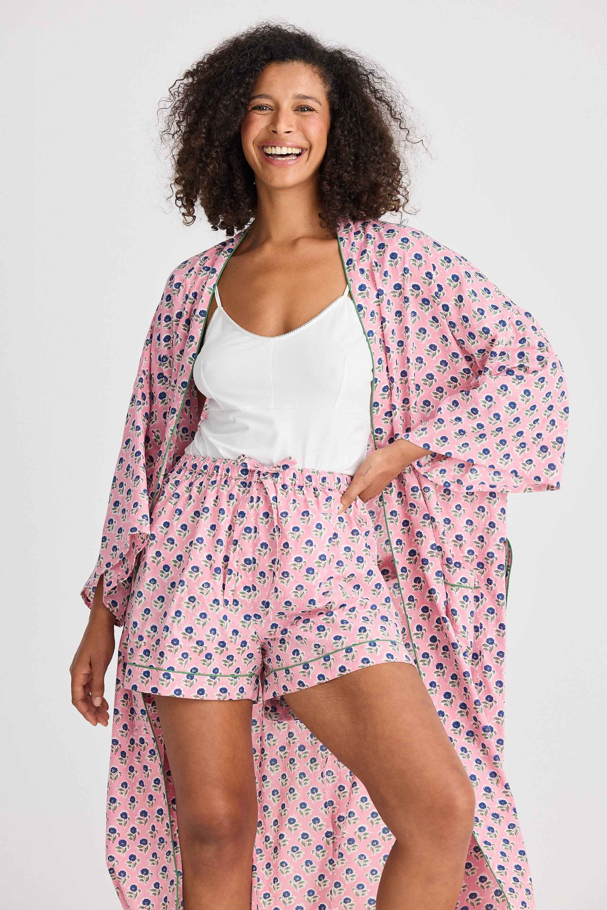 Namaste Robe - Ditsy Daisy Print
