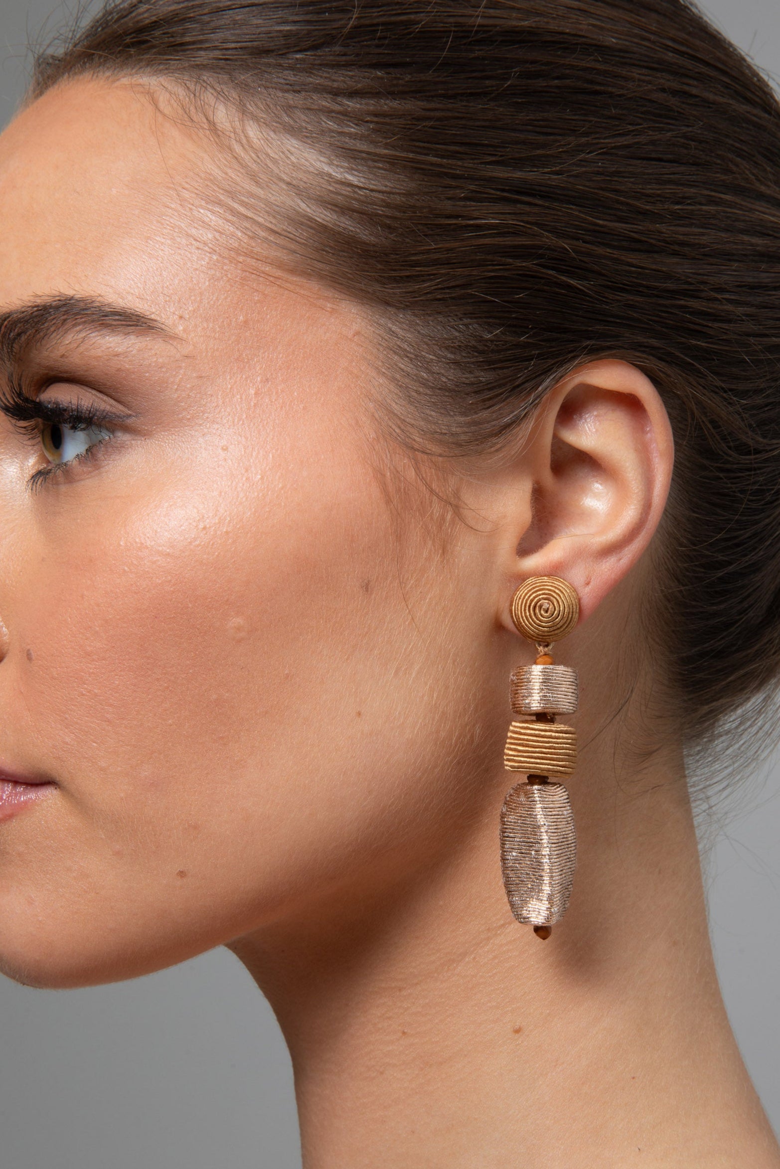 Babs Earrings - Tan