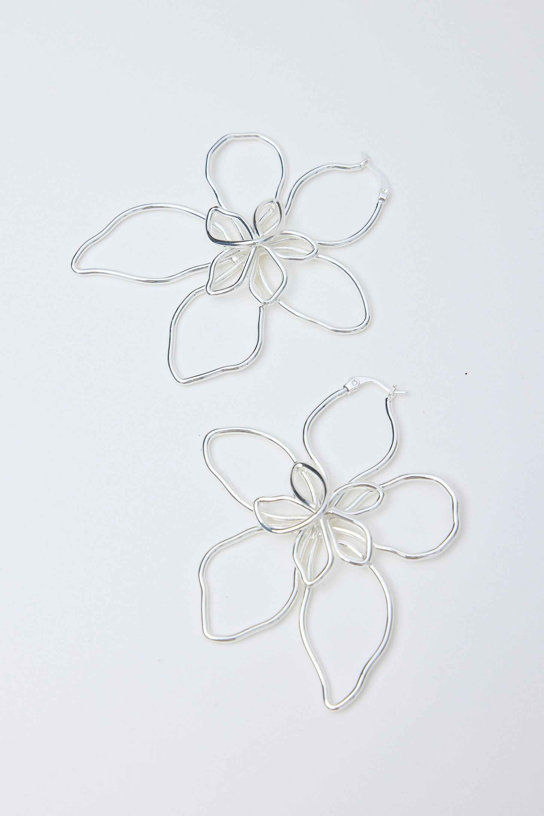 Jola Earrings - Silver
