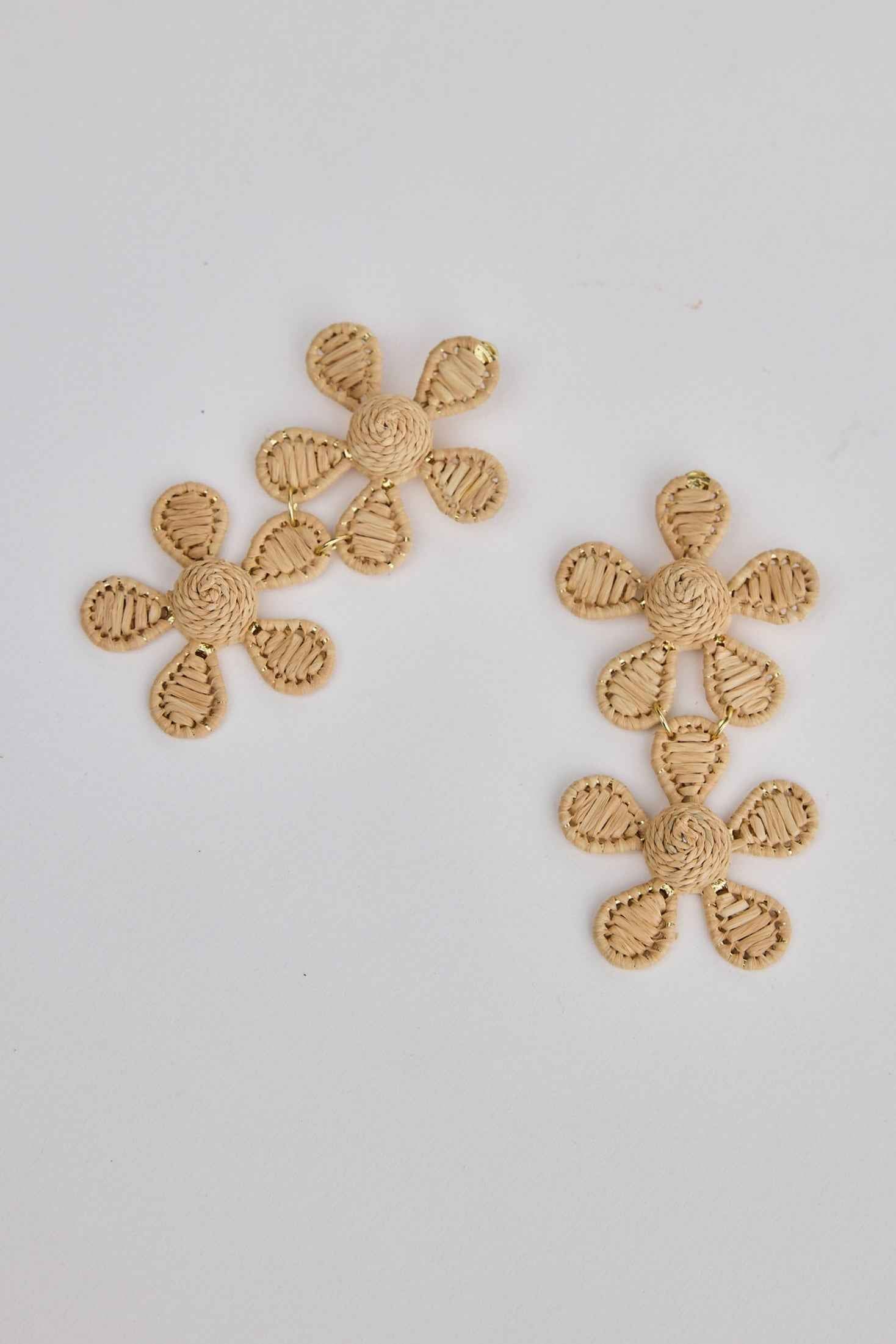 Blake Earrings - Natural