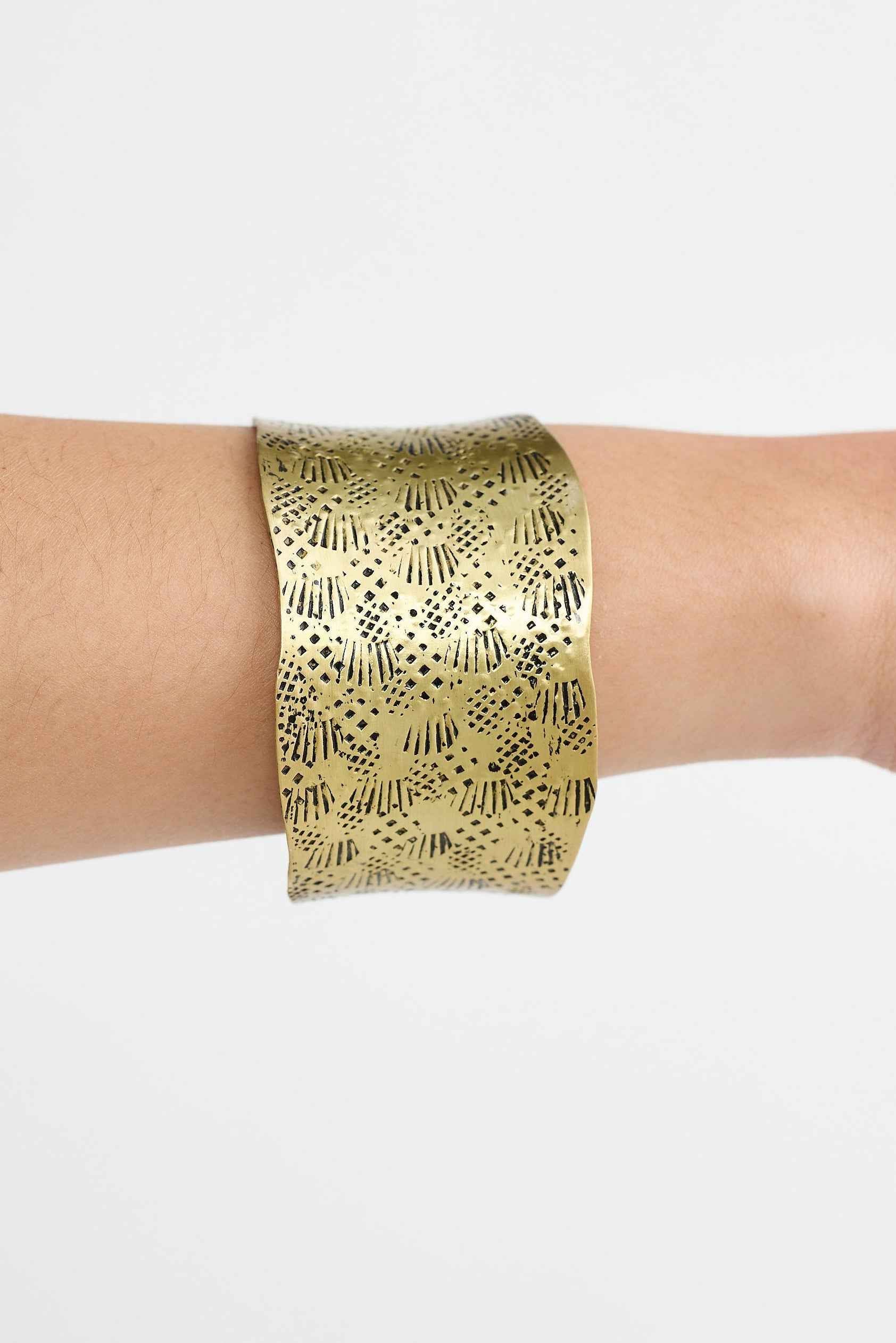 Petit Cuff - Gold
