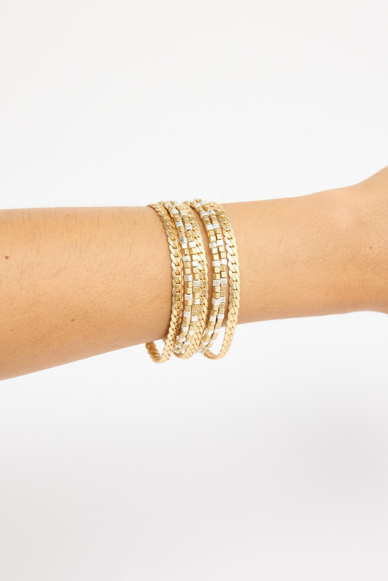 Anderson Bracelet in gold, front view.