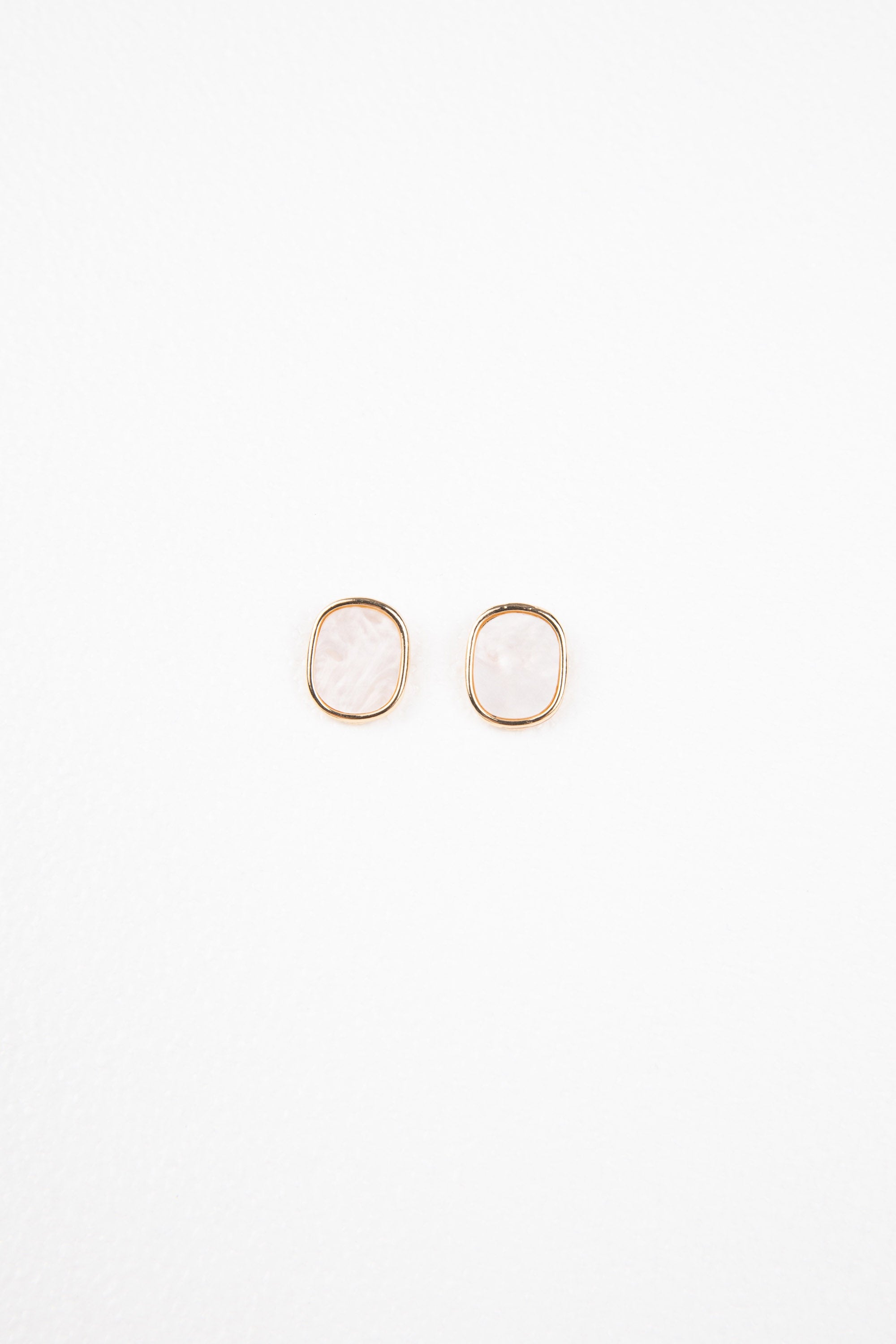 Leon Earrings - White