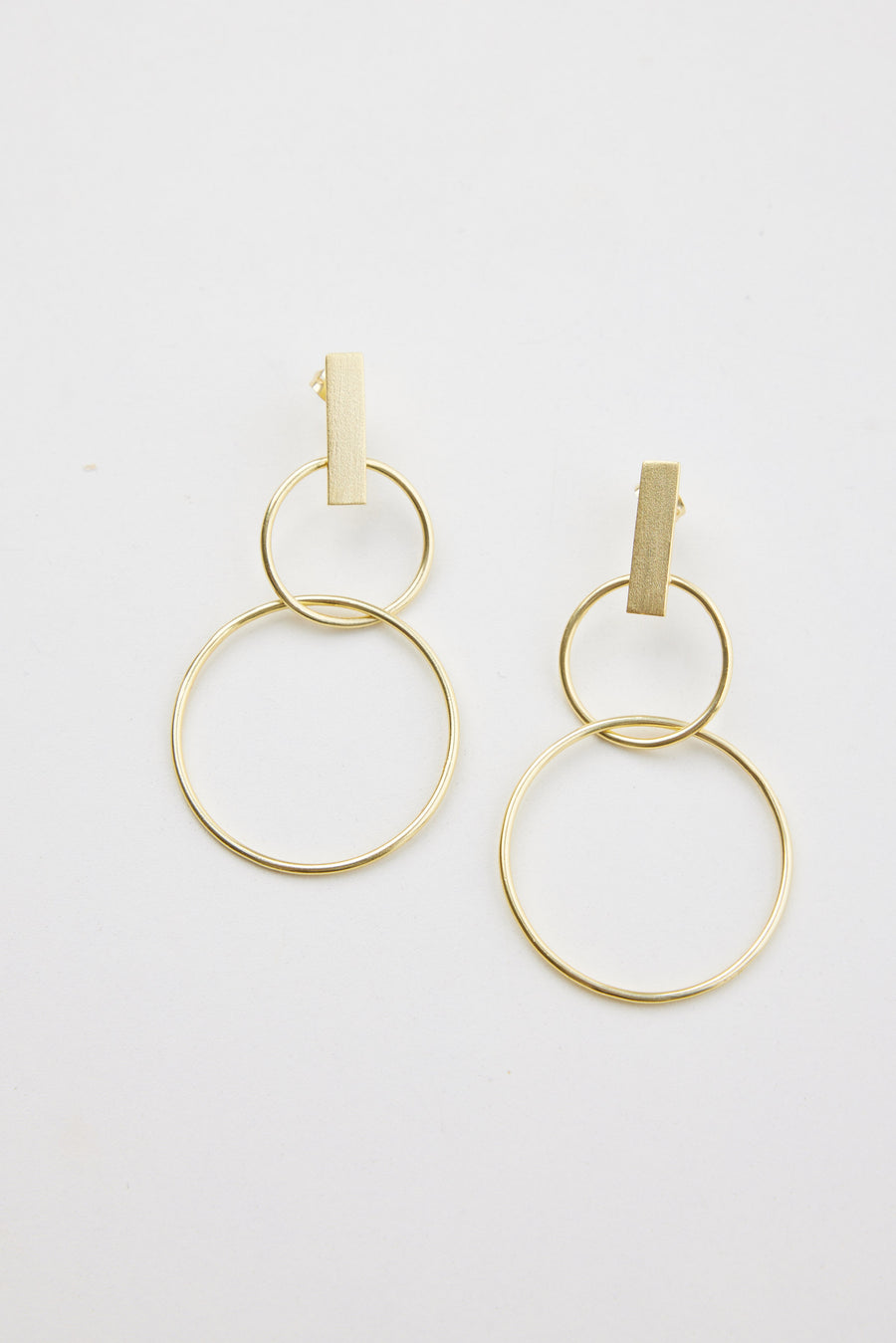 Circle By Earrings - Gold